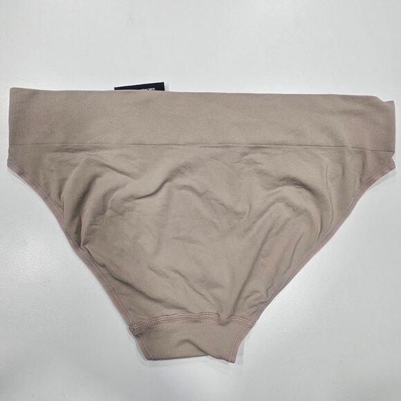 Maidenform M Seamless High Leg Bikini Underwear - Picture 4 of 6